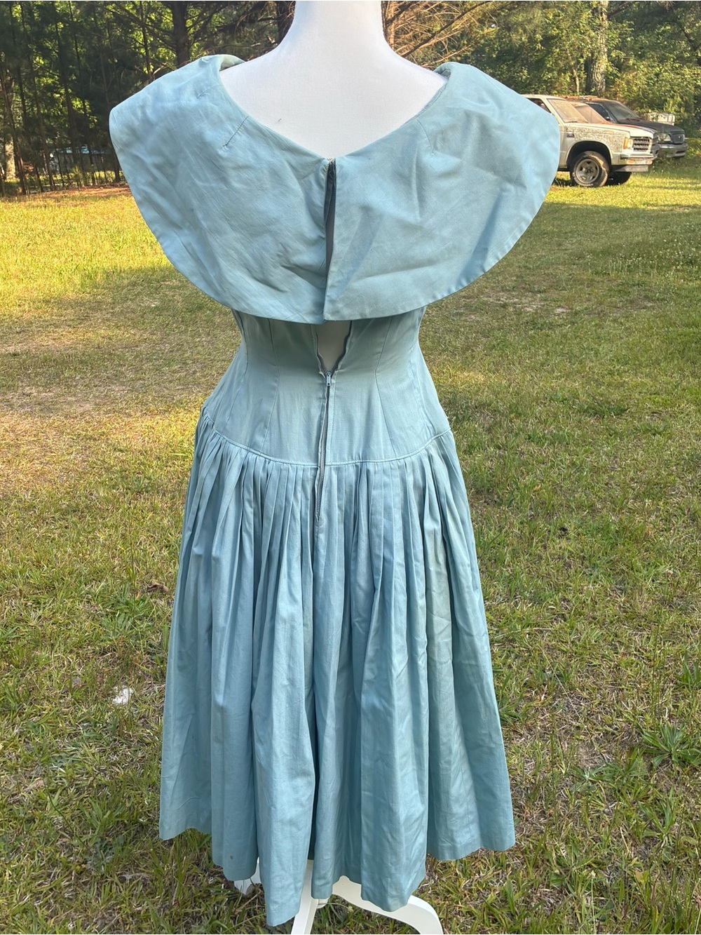 1950s Ice Blue Fit & Flare Dress Pintuck Covered Buttons Cottagecore Pinup XS/S - Picture 6 of 9